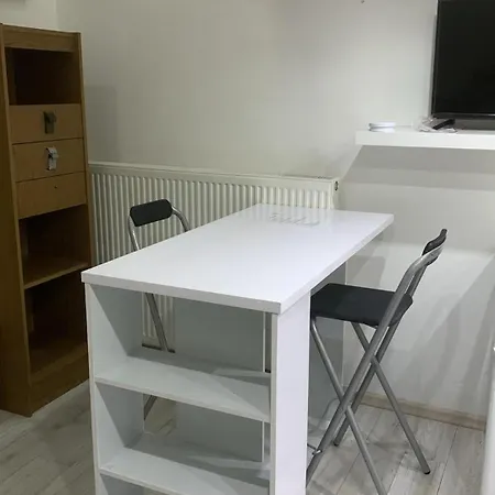 Baross Apartment *